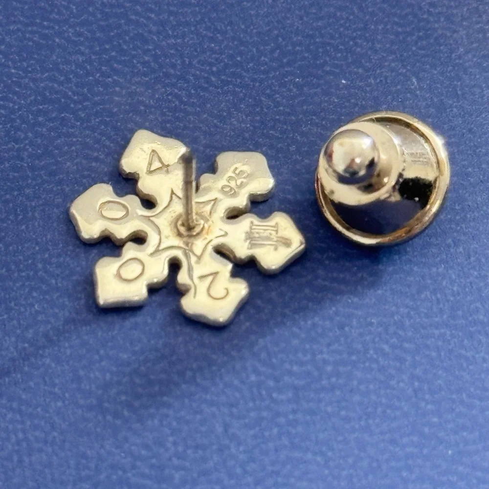 John Hardy .925 Sterling Silver 2004 Snowflake Pin / Tie Tac